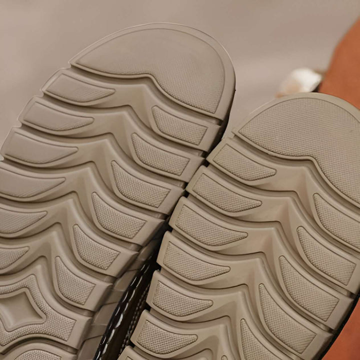 Captain Leather Sneakers